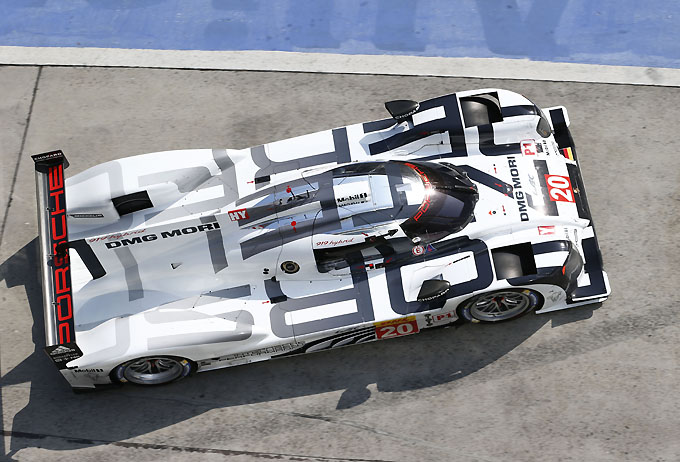 Mark Webber voelt zich thuis bij Porsche: "Dit was een betere teaminspanning"